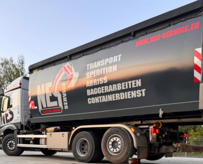 Abroll-Container spantenfrei
