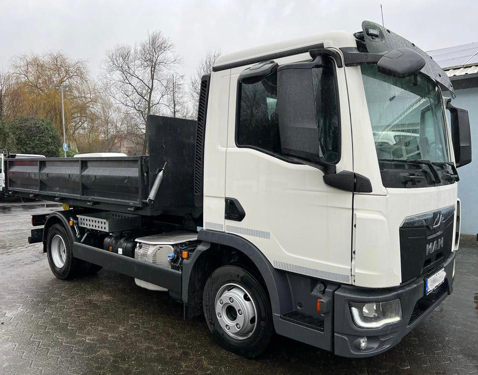 pritsche Citymulde mit schlag 
Container für Fuso Abrollmulde Standard Unsinn