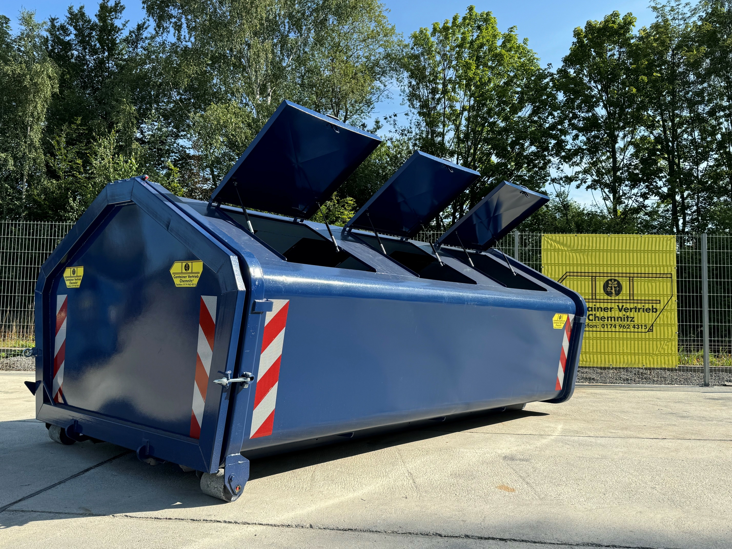 City Abrollmulde Fuso Unsinn leichtbau 