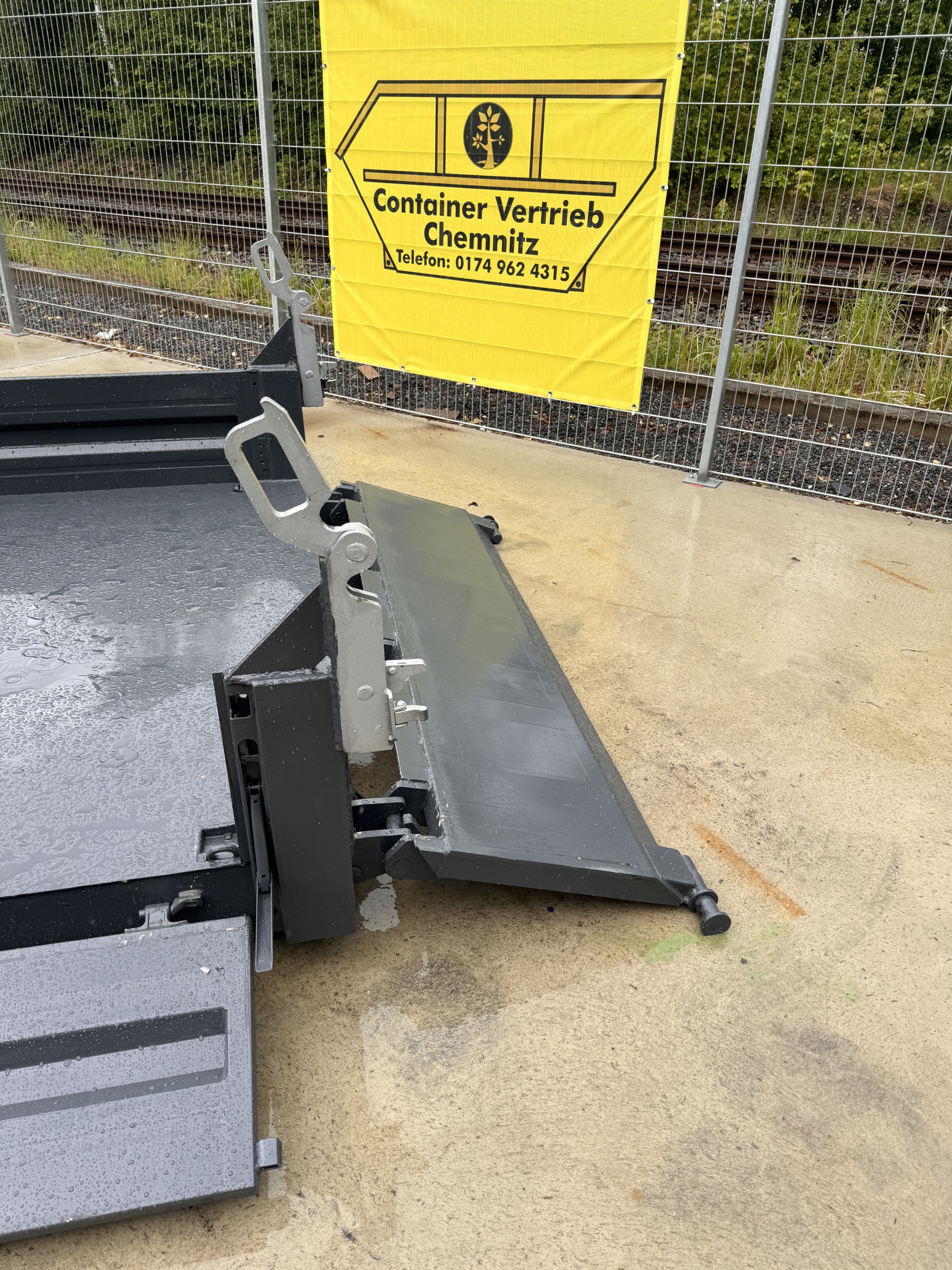 pritsche Citymulde mit schlag 
Container für Fuso Abrollmulde Standard Unsinn