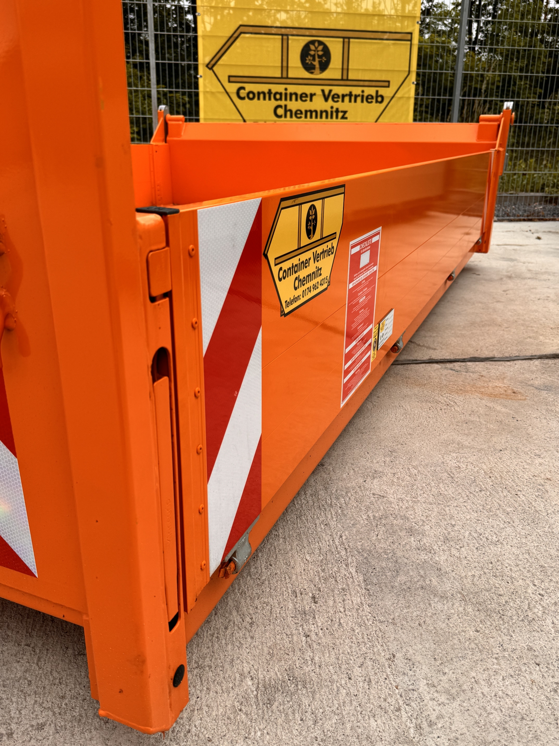 pritsche Citymulde mit schlag 
Container für Fuso Abrollmulde Standard Unsinn