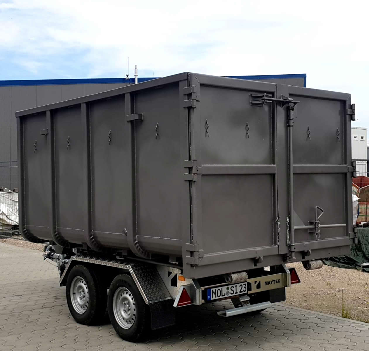 Maytec Fahrzeugbau Multicar Aebi Kommunalfahrzeug 