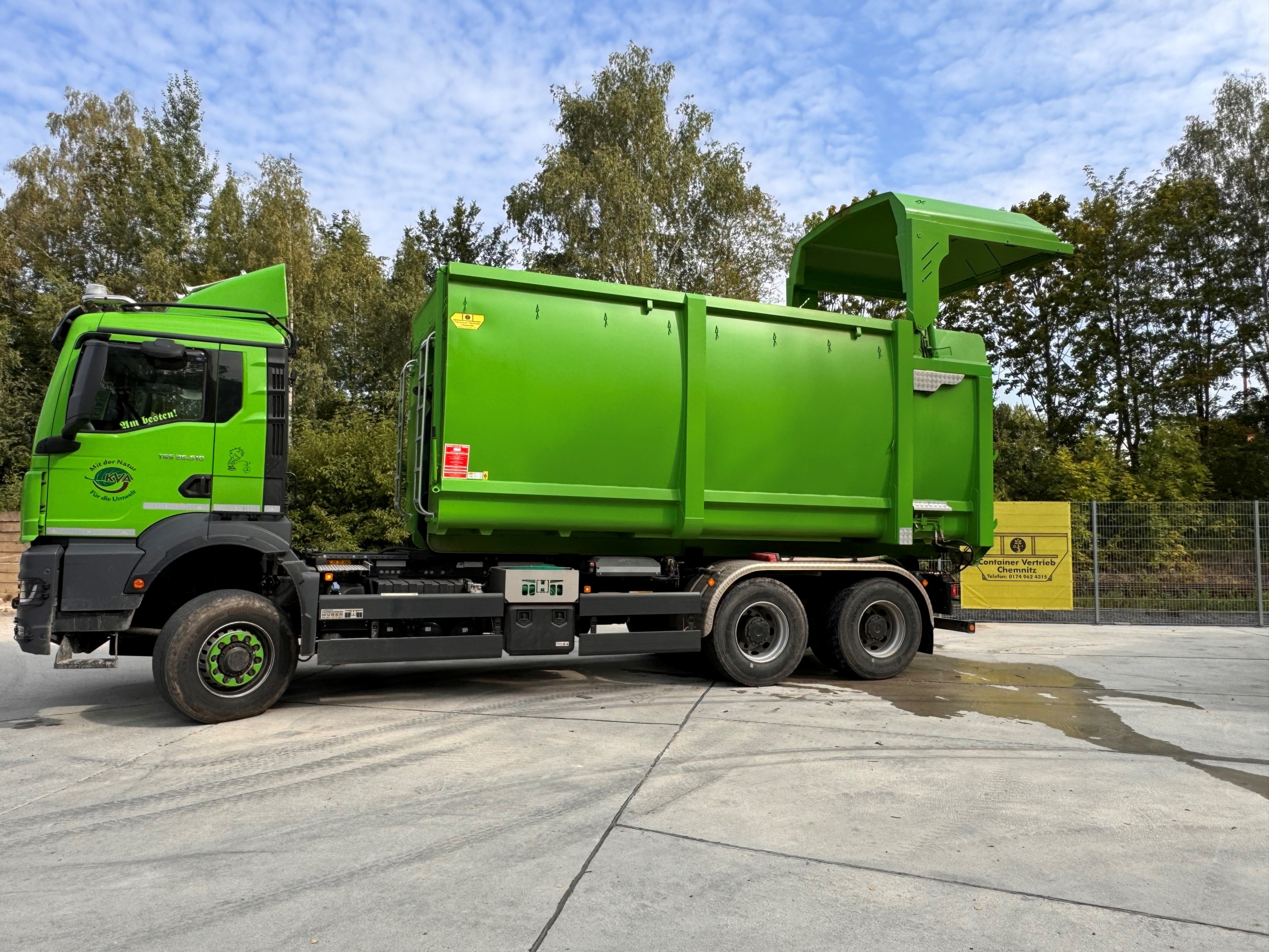 Abrollcontainer hydraulische Heckklappe spantenlos spantenfrei Pronar metaltech Silagecontainer Agrarcontainer 