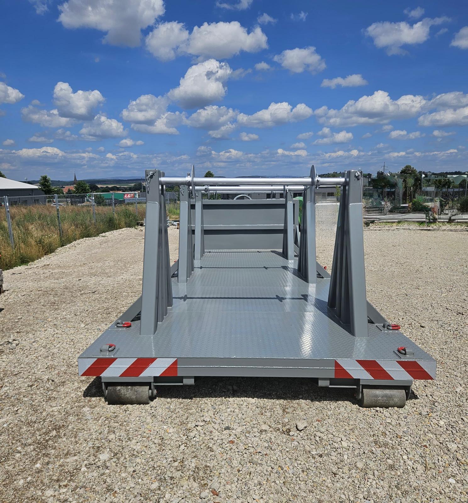Abrollplattform für Kabeltrommel Abrollcontainer Ladeplattform