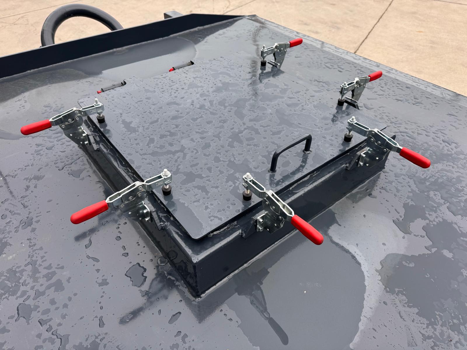 wasserfass Abrollcontainer Feuerwehr Güllefass Wassertank