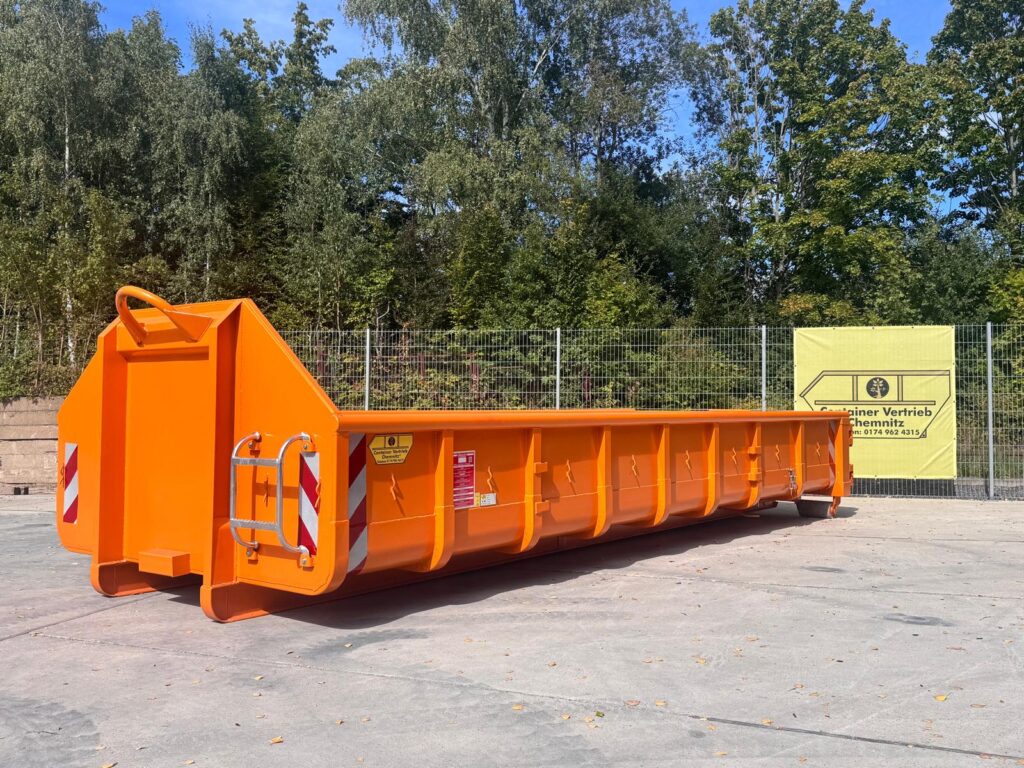 Abrollmulde für Bauschutt  Abrollcontainer flach 11cbm