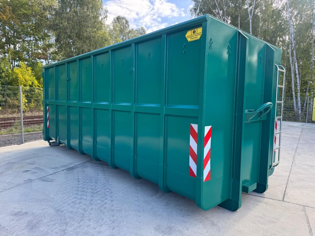 Abrollmulde Polen verstärkt für Schrott  Bauchbinde AMG Container Löwe Container 